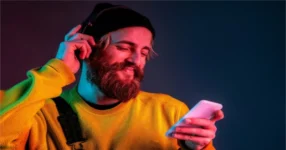 08 Music Apps for Listening Online and Offline