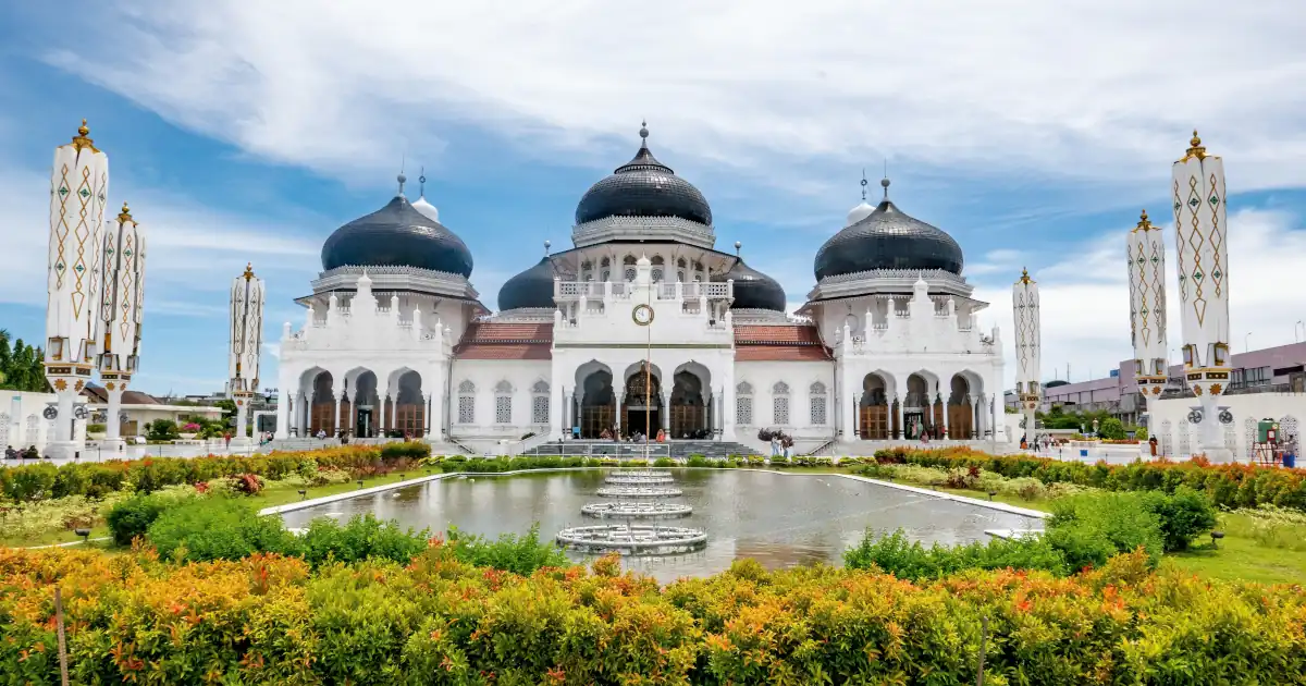 Eid Mubarak: The Complete Guide to Eid Celebrations in 2025