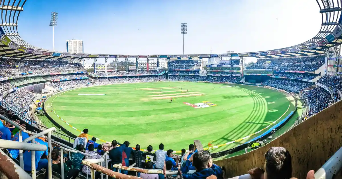 SRH vs RR 2025: Epic Clash with 286-Run Spectacle!